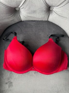 Frederick's of Hollywood Red Push-Up Bra